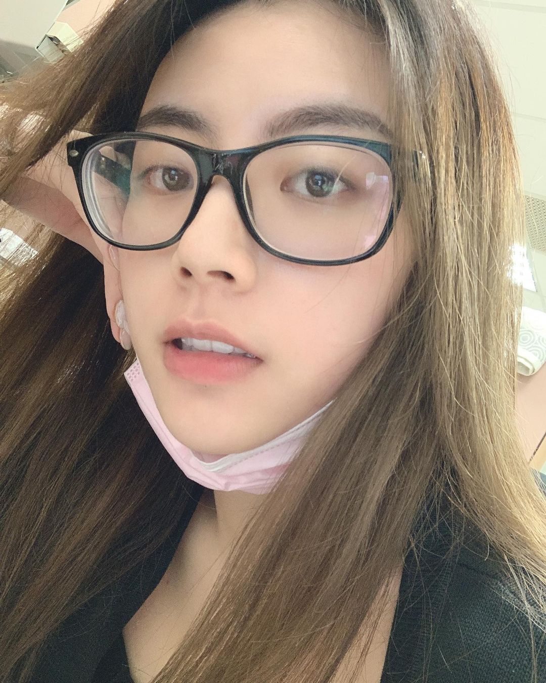 網紅MIYA變美日誌！解脫眼鏡的束縛，紀錄最後一次戴著眼鏡。SMILE全飛秒近視雷射術後分享、SMILE pro全飛秒近視雷射術後分享、SMILE pro、visumax 800