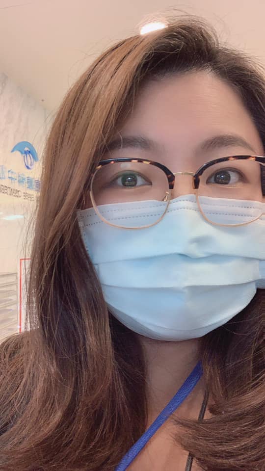 我是週五做手術，週一就上班了，目前手術完兩週，每天醒來直接看清所有狀態的感覺只能說非常棒，想戴墨鏡也不需要先戴隱形眼鏡，鼻樑整個恢復自由。SMILE全飛秒近視雷射術後分享、SMILE pro全飛秒近視雷射術後分享、SMILE pro、visumax 800